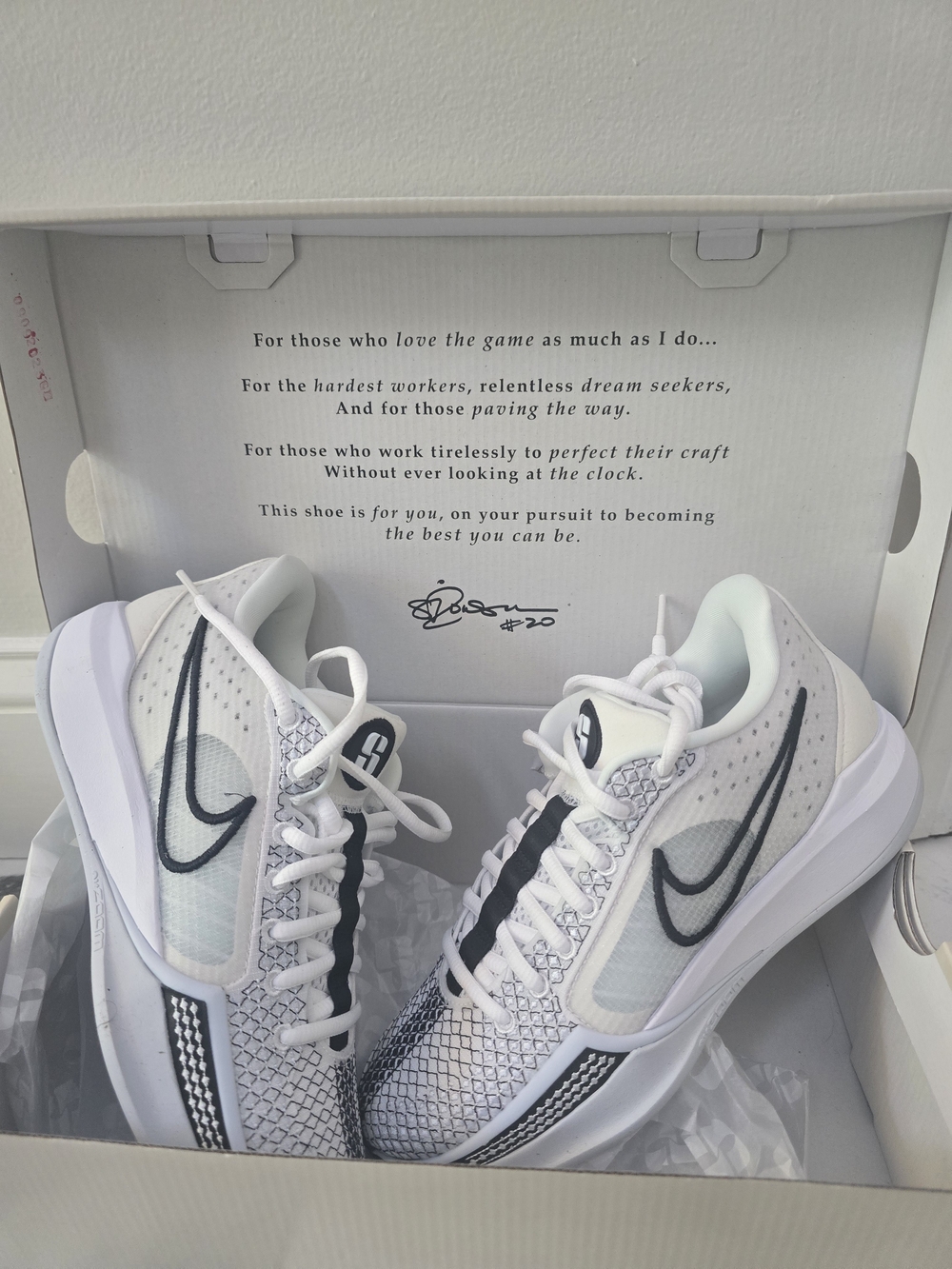 NIKE - Sabrina Ionescu Sneakers - Rare Collobaration - BRAND NEW IN BOX